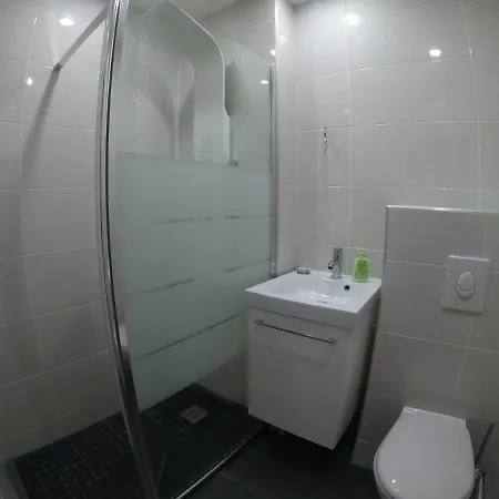 Cozy Gare Pompidou Appartement