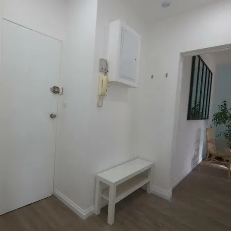 Cozy Gare Pompidou *